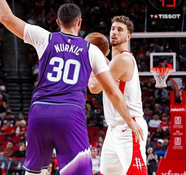 tenan, 他们开发进, 要他了