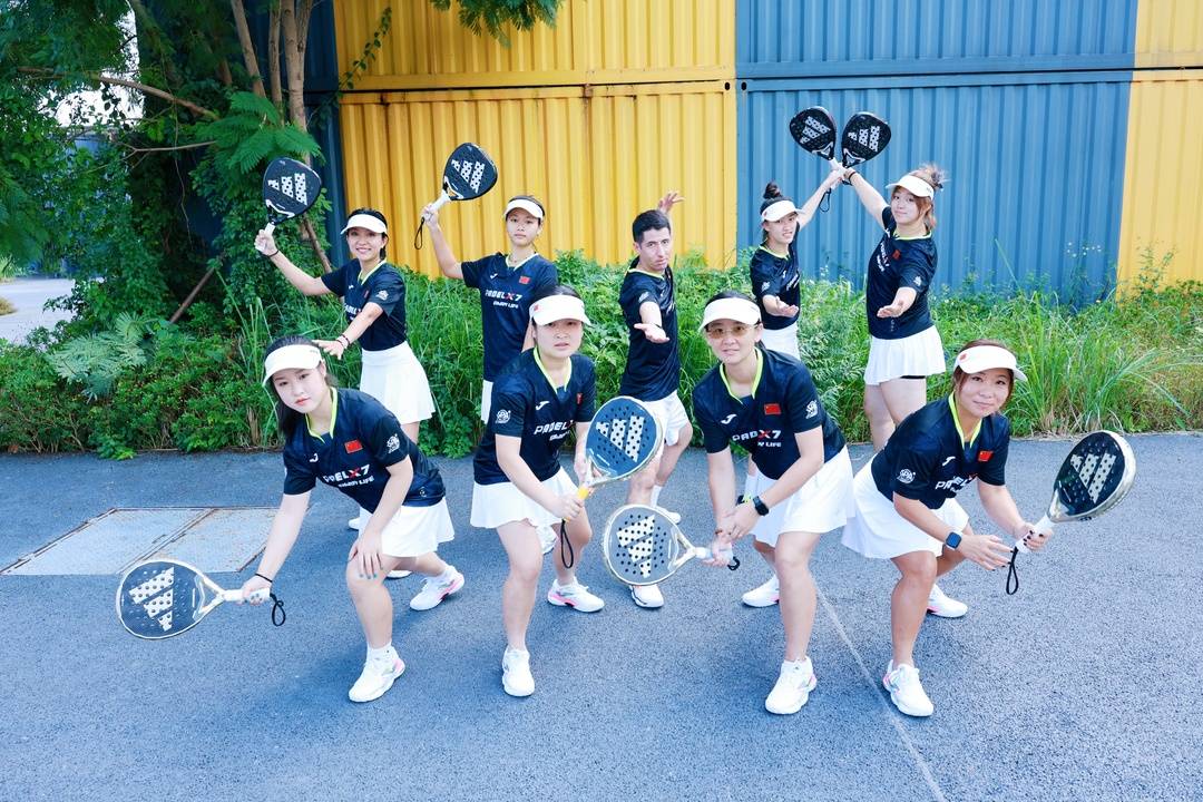 也让亚洲看, amp